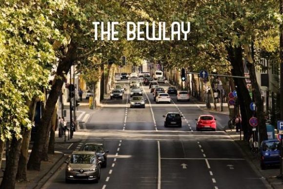 The Bewlay: A Modern Typeface for Bold, Creative Projects